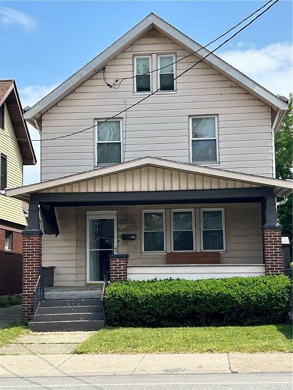 1121 E Lake Rd, Erie, PA 16507 Zillow