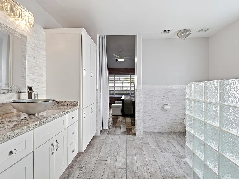 15276 W Watson Ln — Photo 28