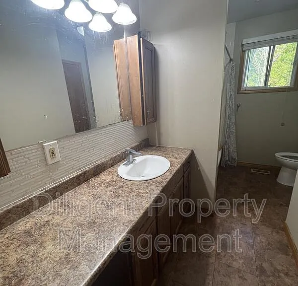 64 Lynch St #6 — Photo 10