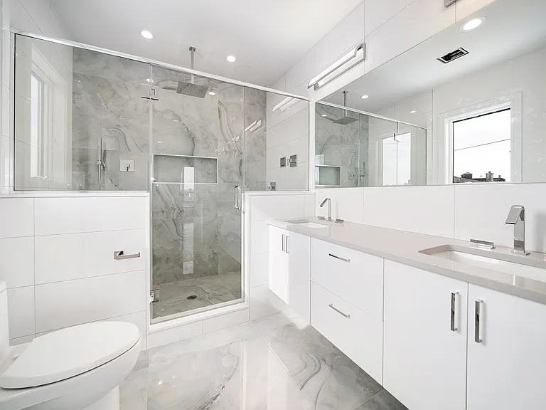 129 Rothwell Ave — Photo 15