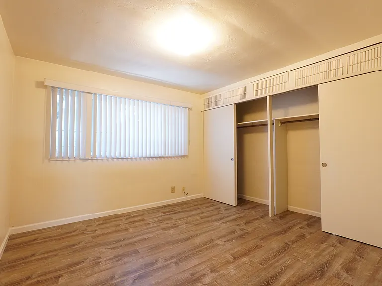 Larger bedroom