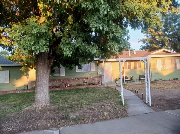 1415 Auburn Way, Woodland, CA 95695