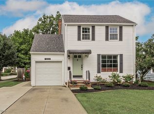 1604 Biltmore Rd, Lyndhurst, OH 44124