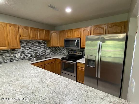 5th image of 1310 Swifts Hwy APT B204