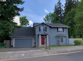 435 Holly Ave, Cottage Grove, OR 97424