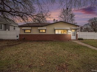 35637 Richard St, Wayne, MI 48184