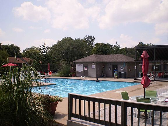 5th image of 2012 E Waters Edge Dr #38