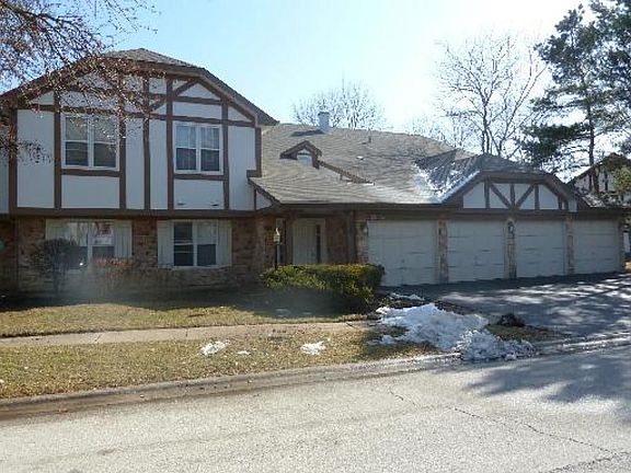 3rd image of 1311 Coventry Cir
