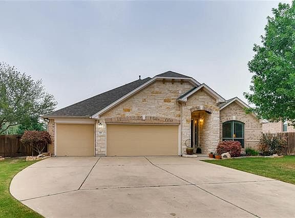 2nd image of 102 Briarwood Dr