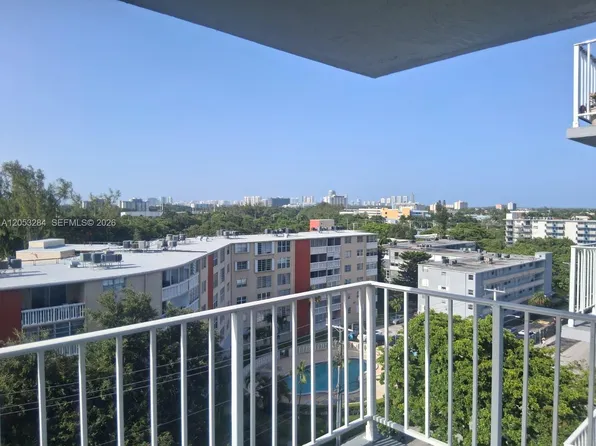 1470 NE 125th Ter APT 812, North Miami, FL 33161
