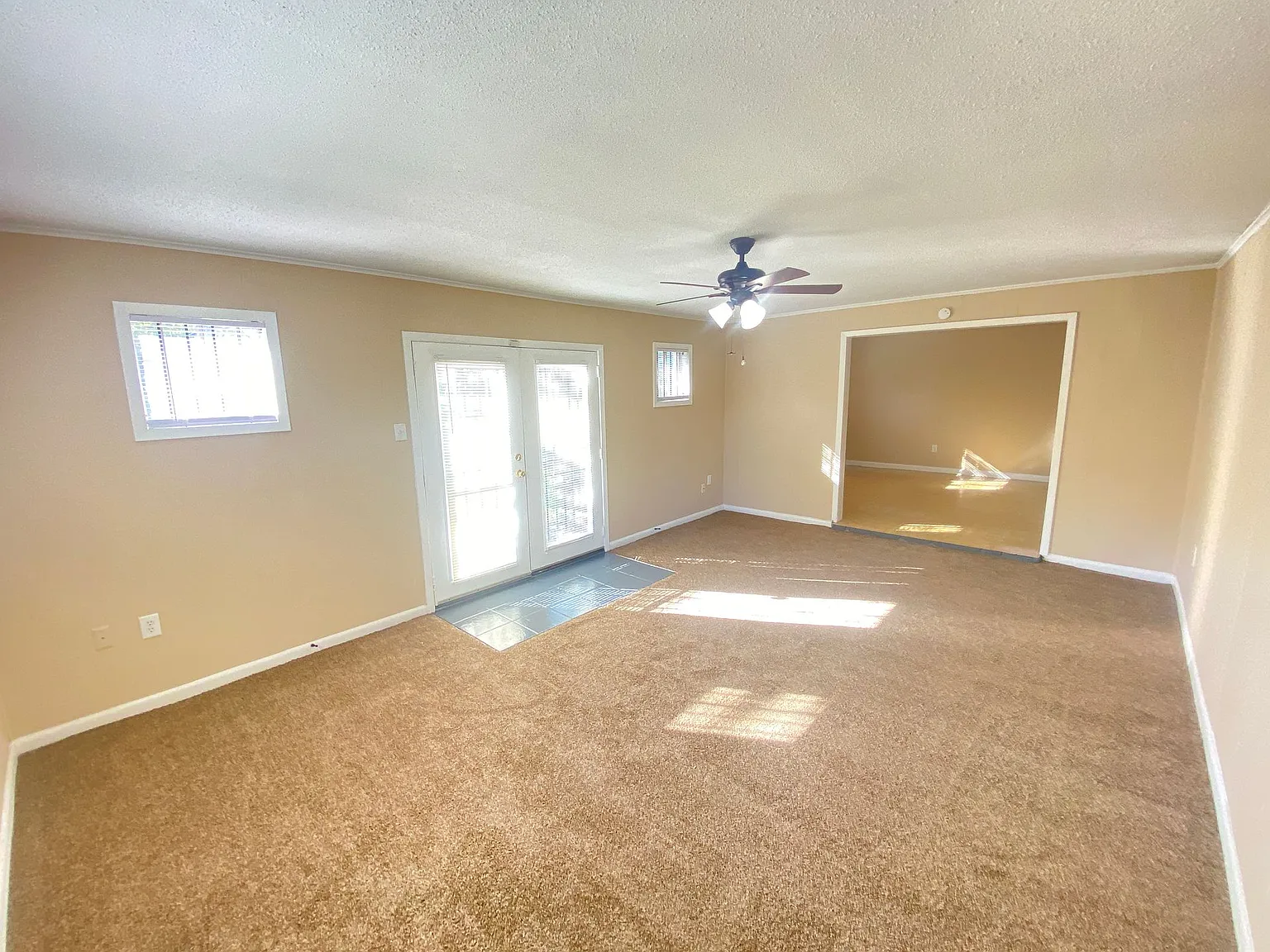 3403 Ladue St — Photo 2