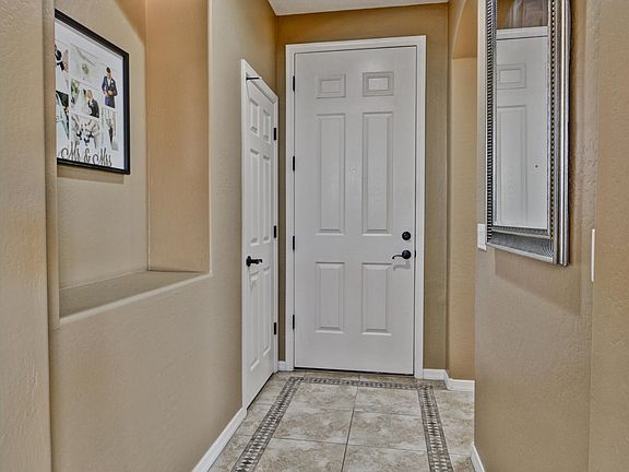 4th image of 16050 W Tohono Dr