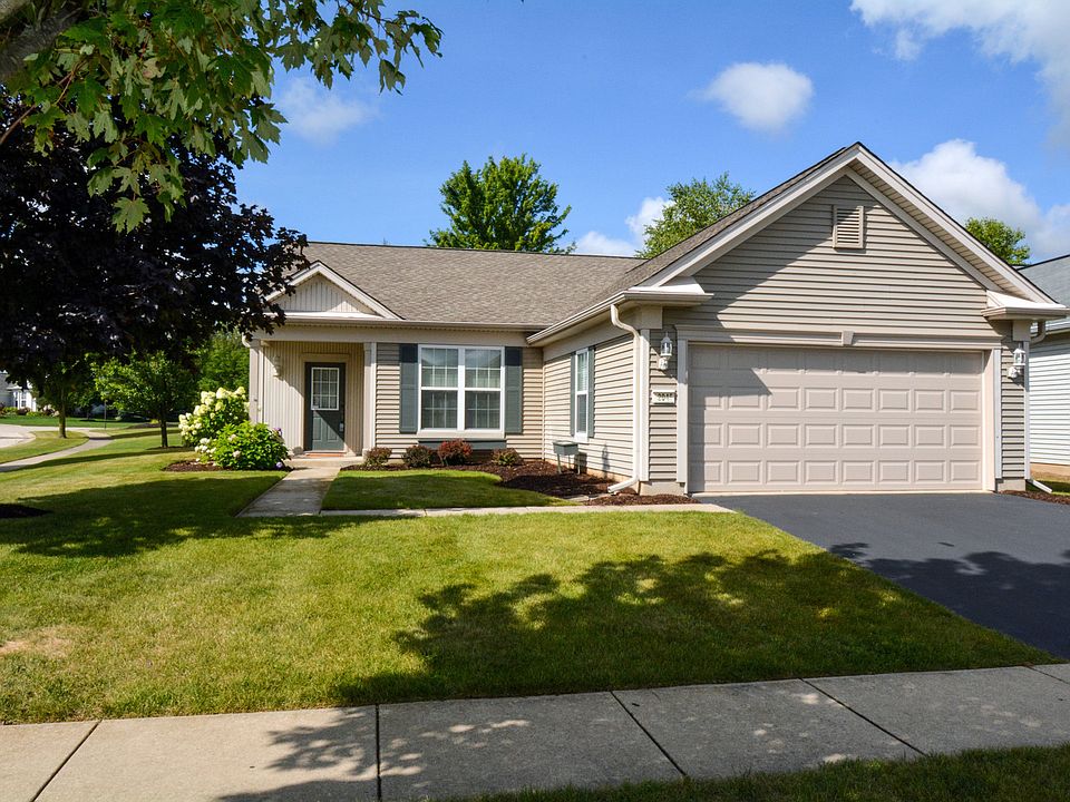 1st image of 12045 Bloomfield Dr