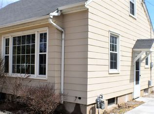 2323 Myrtle St, Davenport, IA