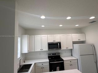 2301 Wilson St #A, Hollywood, FL 33020