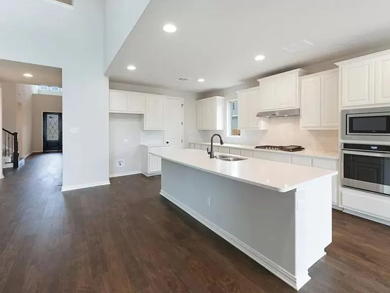 3457 Francisco Way — Photo 11