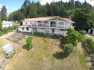 719 Lookout Blvd, Hope, ID 83836