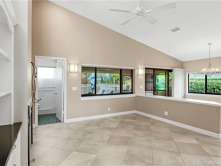 4194 SW Gleneagle Cir — Photo 10