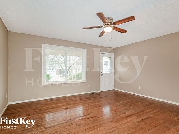4th image of 2285 White Ash Ct
