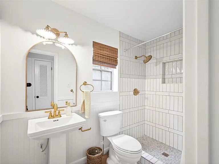 1700 Houston St #102 — Photo 13
