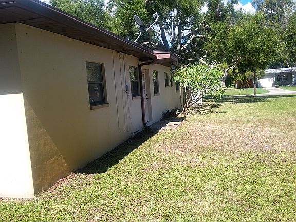 3rd image of 2150 75th St N