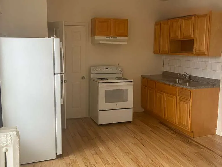 506 S Broadway #4A — Photo 2