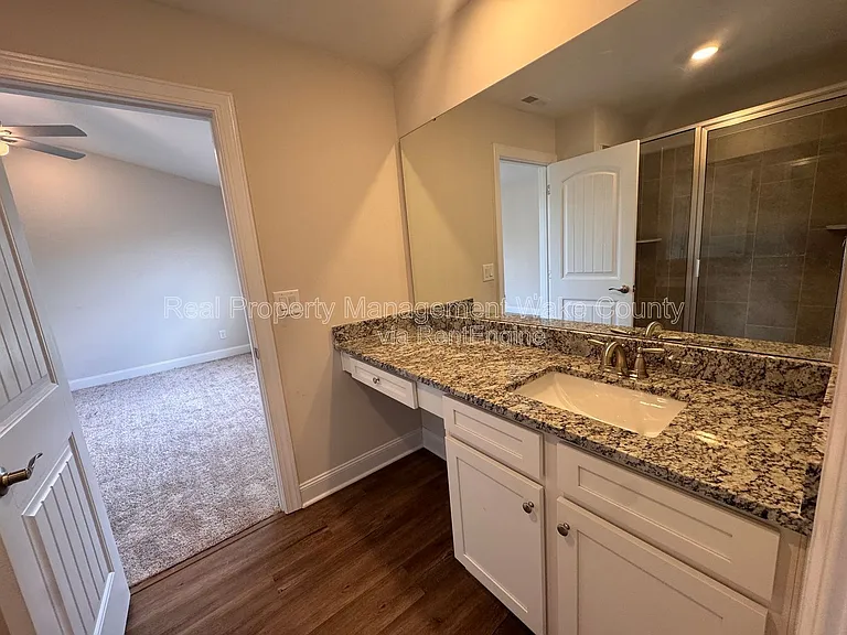 5334 River Reach Dr — Photo 24