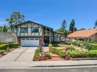 17 Country Ridge Rd, Pomona, CA 91766