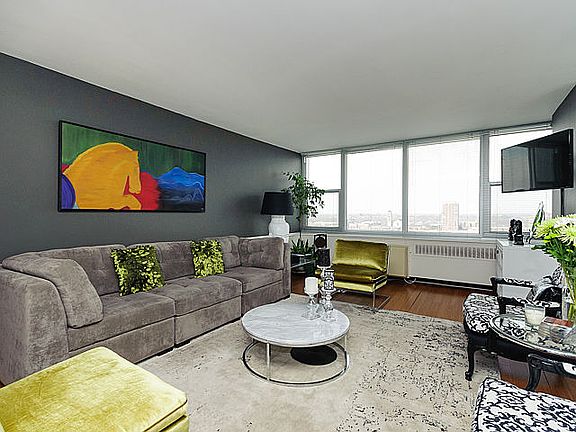 4th image of 4250 N Marine Dr APT 1415