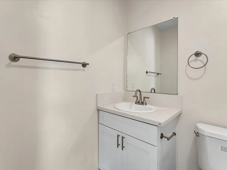 Brookside Apartments — Photo 18