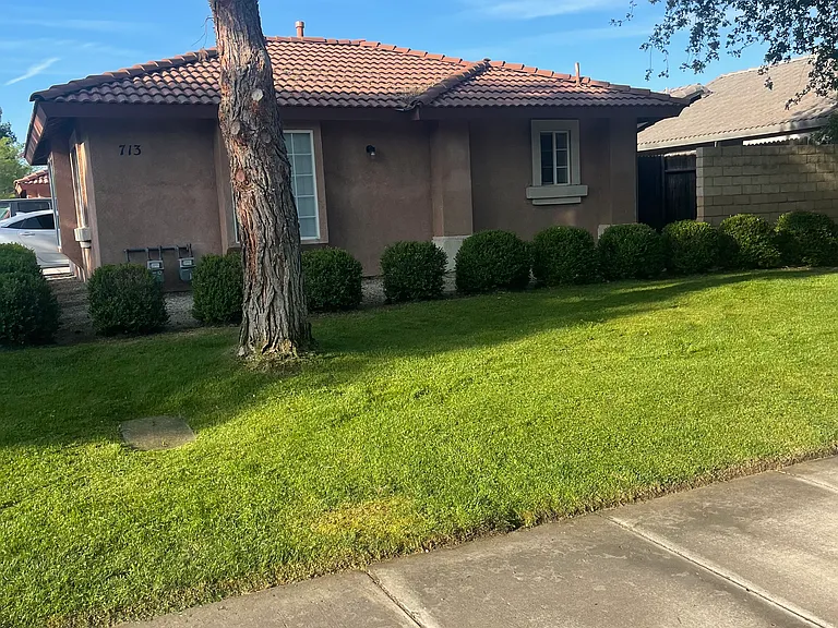 713 Greenwood Meadow Ln #1 — Photo 3
