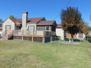 1216 Winchester Ave, Middlesboro, KY 40965