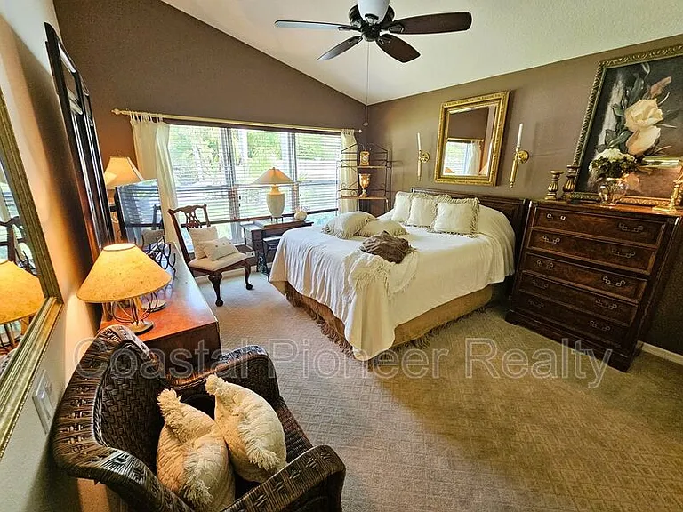 4521 Gulfwinds Dr — Photo 15