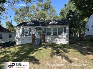 2029 Bainbridge Dr, Saint Louis, MO 63133