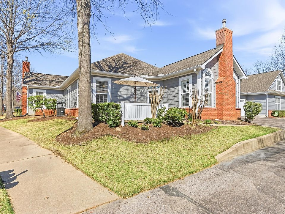 1st image of 1075 Oak Timber Cir #69