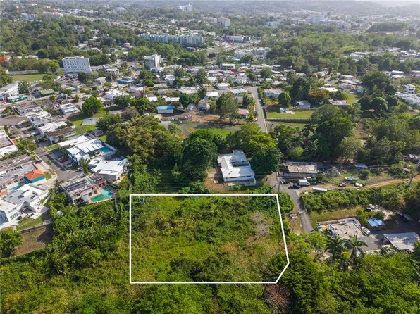 km 1.3 ALEJANDRINO AVENUE, GUAYNABO, PR 00969