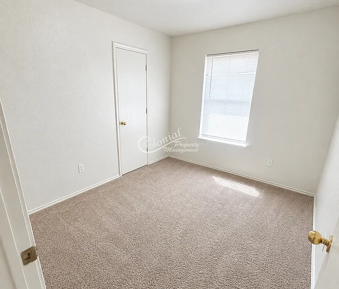 2709 Lucille Dr #A — Photo 8