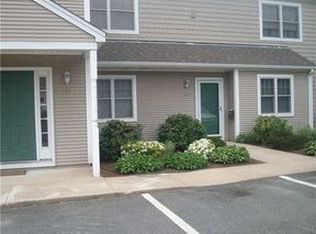 33 Ansonia Ave, Bristol, RI 02809