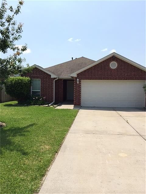 1st image of 4181 Country Club Dr