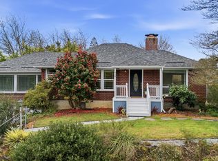928 9th St, Washougal, WA 98671