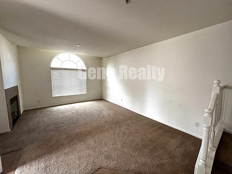 8308 Crystal Walk Cir — Photo 8
