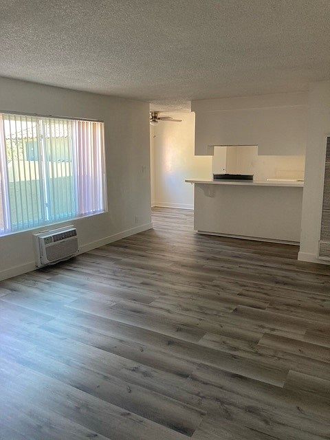 1st image of 8202 Ashgrove Dr APT 14