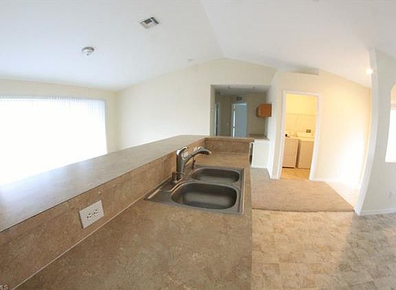 5th image of 1134 NW 15th Ter