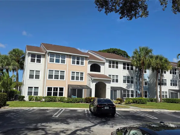 2313 N Congress Ave APT 34, Boynton Beach, FL 33436