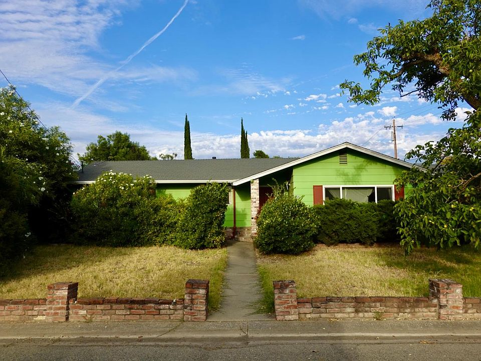 1st image of 1021 Green Ln