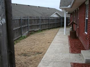 703 Summit Dr, Ada, OK 74820