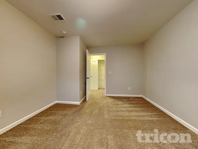 145 Brewers Oak Ln — Photo 12