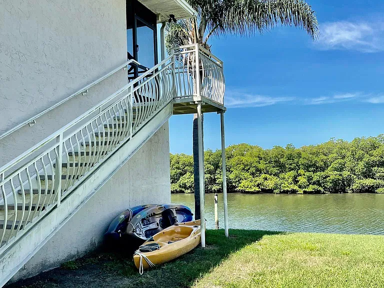 8803 Bay Pointe Dr #203 — Photo 20