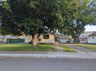 2006 E N Ave, La Grande, OR 97850