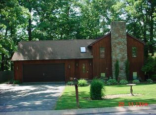 317 Larkin Dr, Red Lion, PA 17356